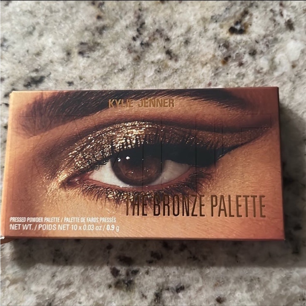 Kylie Jenner The Bronze Palette NWT